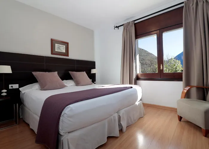 Blu Aran Отель Вьелья