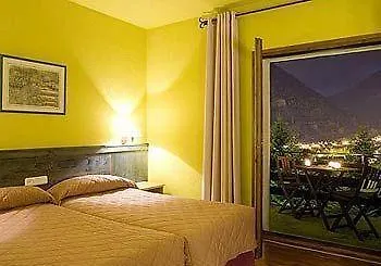Blu Aran Hotel 2*